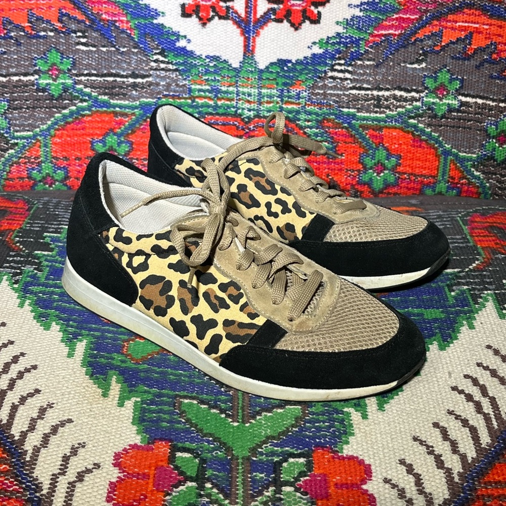 TOPSHOP leopard print tennis shoes 7.5 EUC running shoe sneaker Nordstrom black